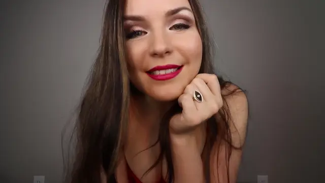 Poster: Goddess Aria Zahara - Love Junkie: Aroma Mesmerize