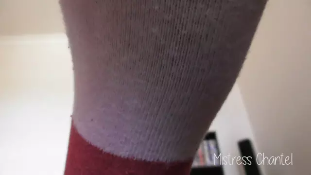 Poster: Mistress Chantel - Sweaty Workout Feet Humiliation