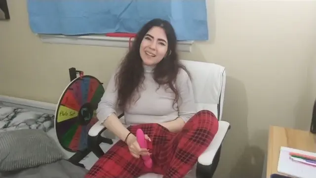 Poster: Lil Red Velvet - Watch Me Cum While Caged