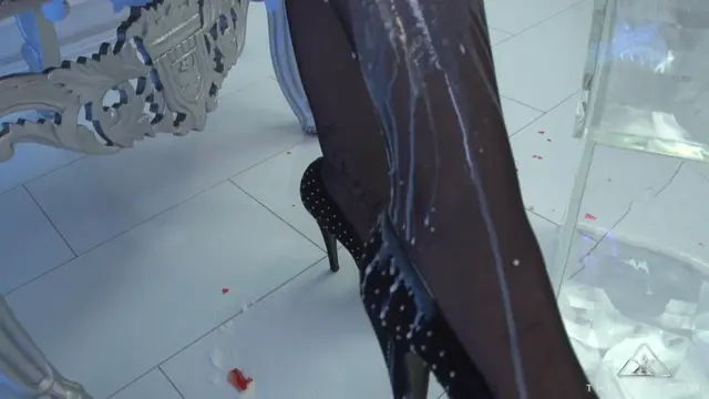 Poster: Kates Palace – Dinner mit Elizabeth Garden 1