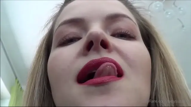 Poster: Lady Suzanne – Tiny and tasty