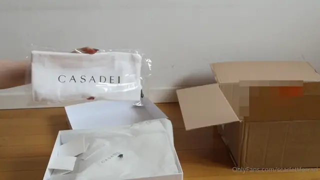 Poster: scarlettferrari 14-05-2020 Unboxing my first pair of Casadei shoes