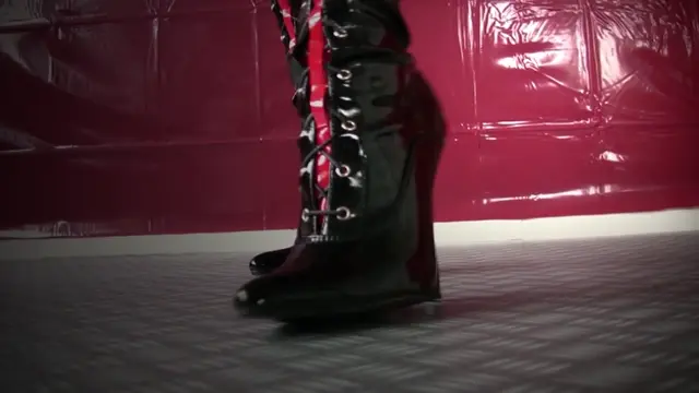 Poster: Swetlana – High Class Latex Fetish