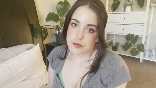 Poster: GirlOnTop880 – Fuck The Hole You Came Out Of Son