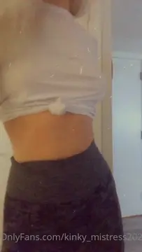 Poster: Kinky Mistress 2021 – -27-02-2021-2042411497-I catch myself automatically hitting him in the nuts I don’t even realize I’m doing it hehe