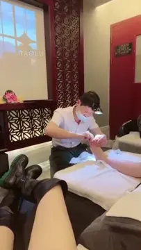 Poster: Miss Yinuo Foot shop