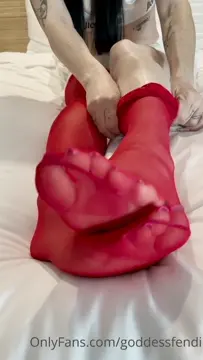 Poster: goddessfendi 020320212044646669 i love teasing