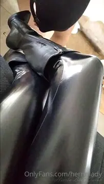 Poster: 1105 herrinlady 2021-01-29-0gn4m26t92labfsoxz0c9 source