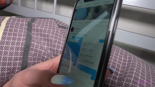 Poster: SERVANTS FOR GIRLS – SELENA – I'll bounce my ass on your face and then you lick my feet – PART1