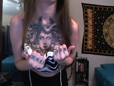 Poster: Rainbow Hemlock – Panty Thief