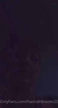 Poster: Hannah Brooks aka hannahbrooks25030220212023472858 a look at my sexy shoe collection xxx