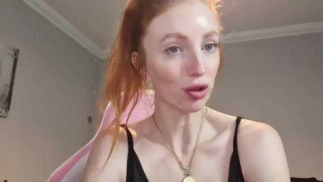 Poster: Red firesquirt – Giantess eats you