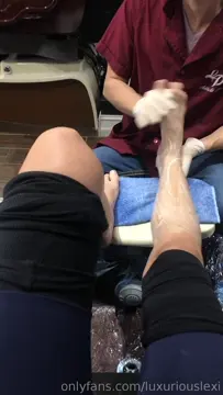 Poster: luxuriouslexi 290320195708743 vid how jealous are you that he not only gets to touc