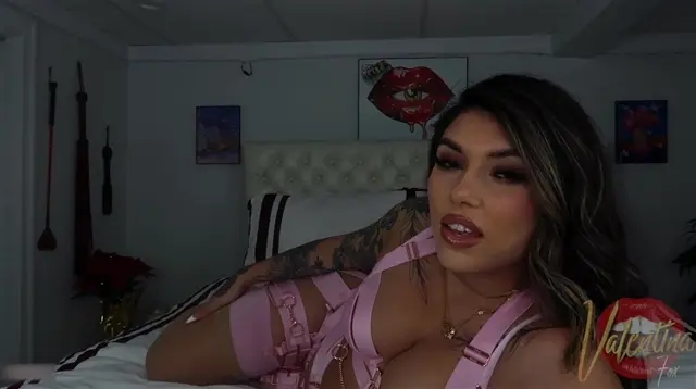 Poster: Valentinafox - Virgin Cuck Husband