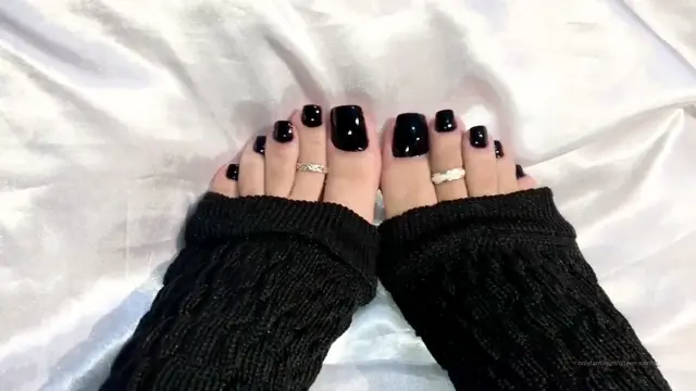 Poster: queen rainha 04-03-2020 Come suck my beautiful toes Vem chupar meus lindos dedos