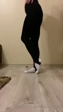 Poster: 303 queenewa 2021-02-14-0gnnpm3xqcjblfmjqmnyg source